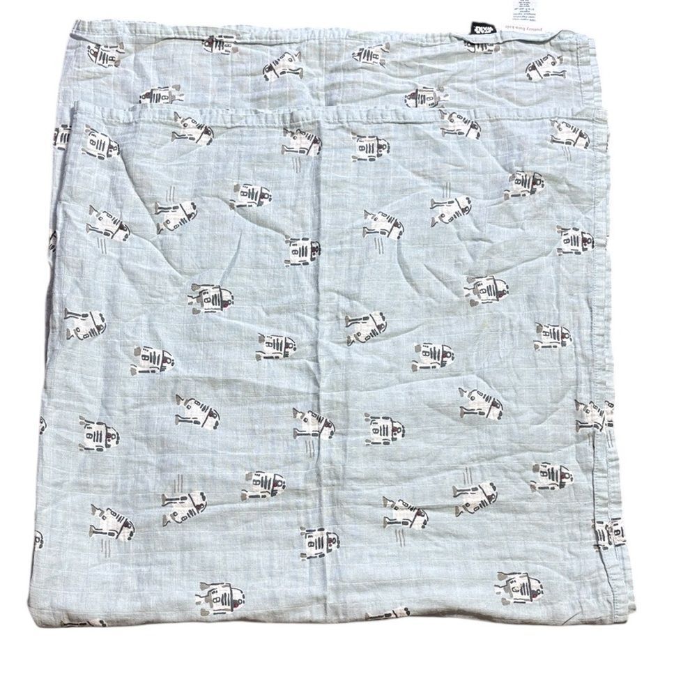 Pottery barn kids Star Wars R2D2 muslin swaddle blanket organic cotton